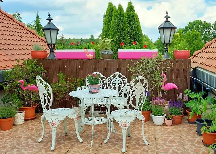 Nad Jeziorem Bialym Homestay Gorzewo